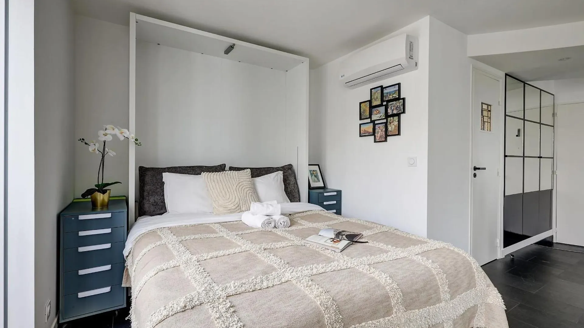 La Seine Cozy 1Br Apartment Paris France